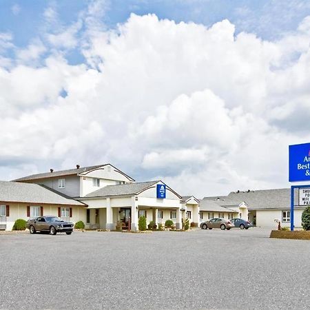 Americas Best Value Inn & Suites Thief River Falls Exterior foto